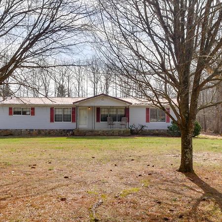 Dog-Friendly Georgia Home With Grill And Fishing Pond! Rising Fawn Exterior photo