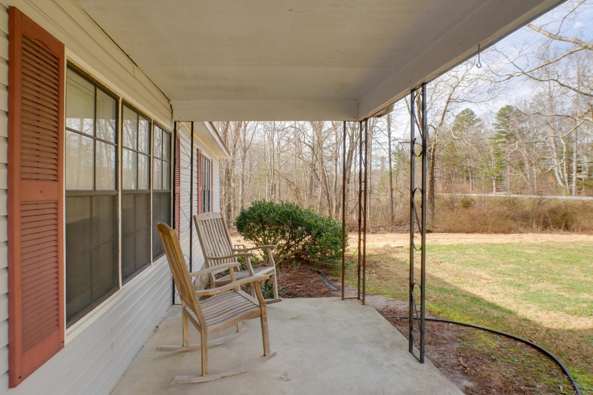 Dog-Friendly Georgia Home With Grill And Fishing Pond! Rising Fawn Exterior photo